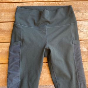 Fabletics 7/8 leggings!!